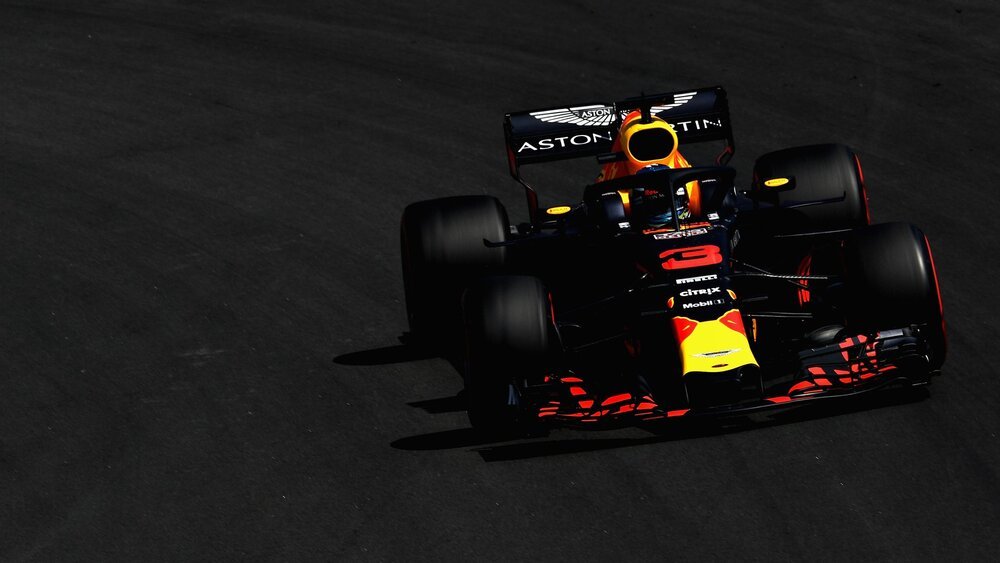 Daniel Ricciardo, della Red Bull, in azione a Montmel&ograve;