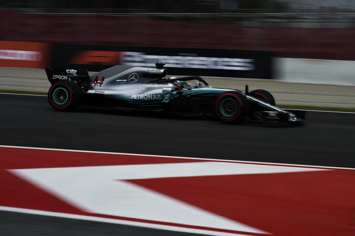 F1, GP Spagna 2018: pole per Hamilton. Terzo Vettel (35)