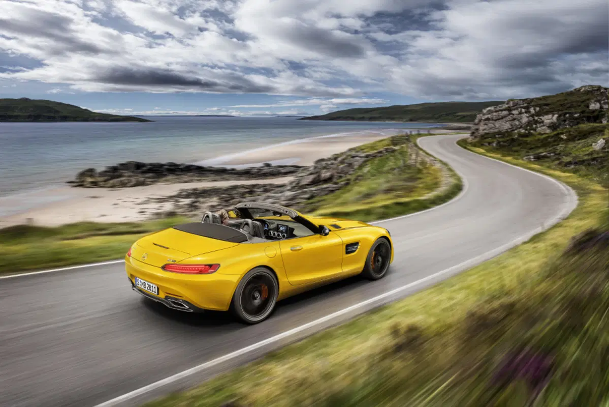 Mercedes AMG GT S Roadster, la via di mezzo (2)