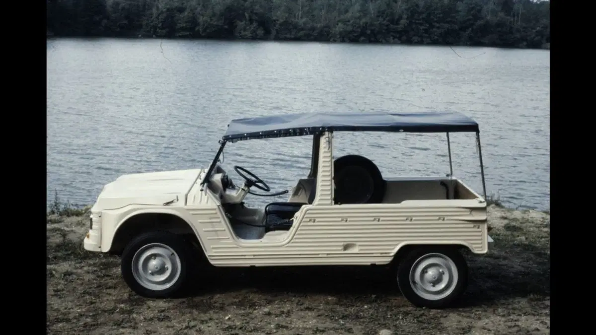 Citroen Mehari, la spiaggina del '68 compie 50 anni (29)