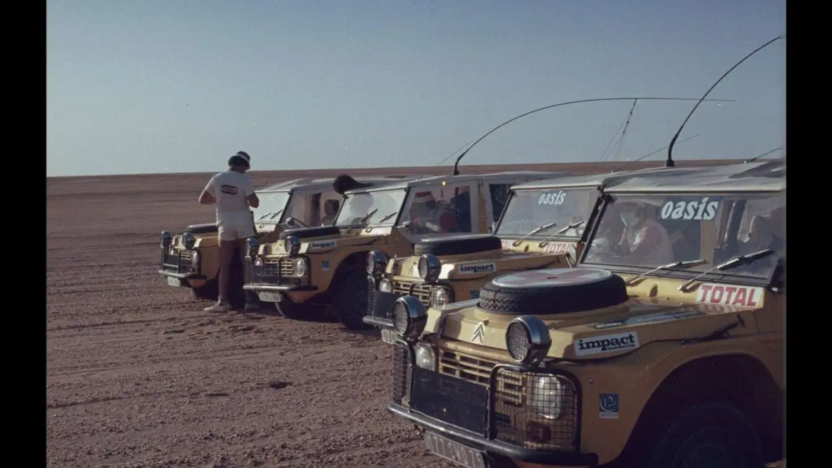 Citroen Mehari, la spiaggina del '68 compie 50 anni (37)