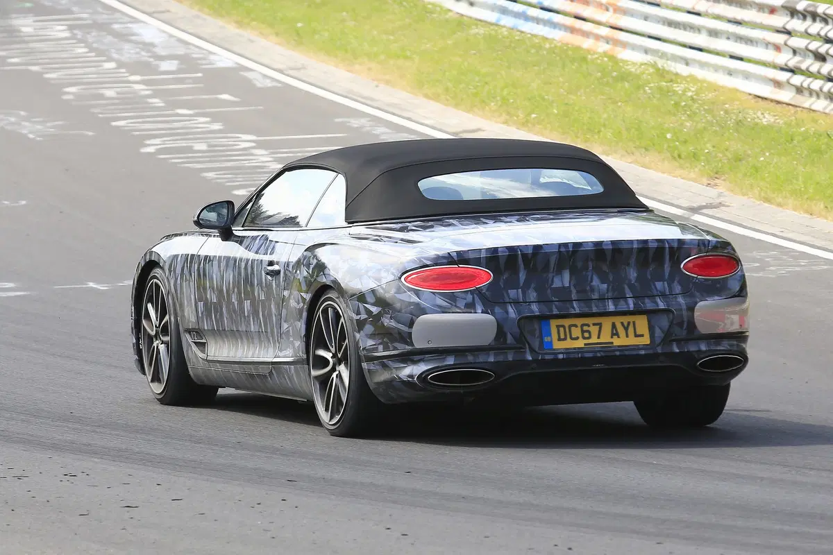 Bentley Continental GTC, in arrivo la cabrio (5)
