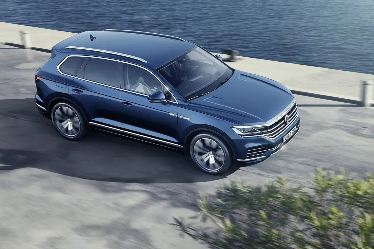 Volkswagen Touareg 2018, ecco il SUV VW visto da vicino [Video] (2)