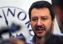 Buche a Roma, Salvini: «Io non ne ho viste»