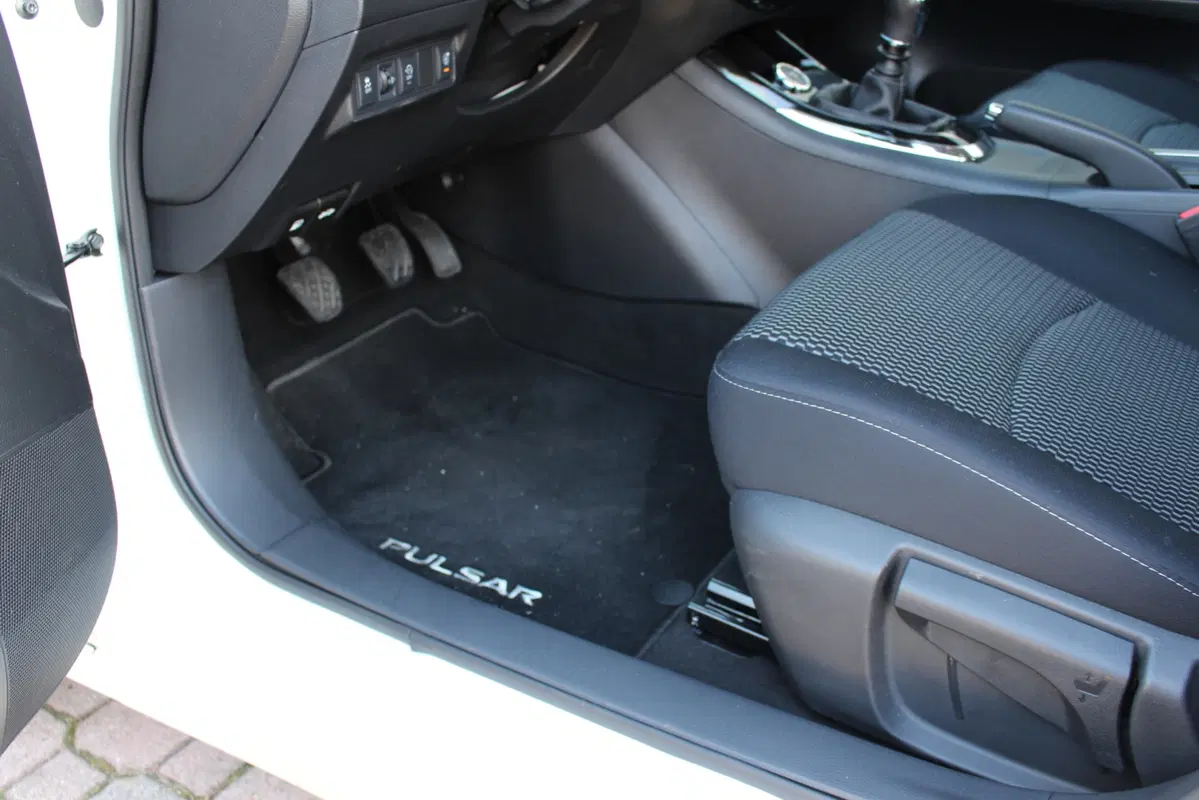 Nissan Pulsar AMboxing (37)