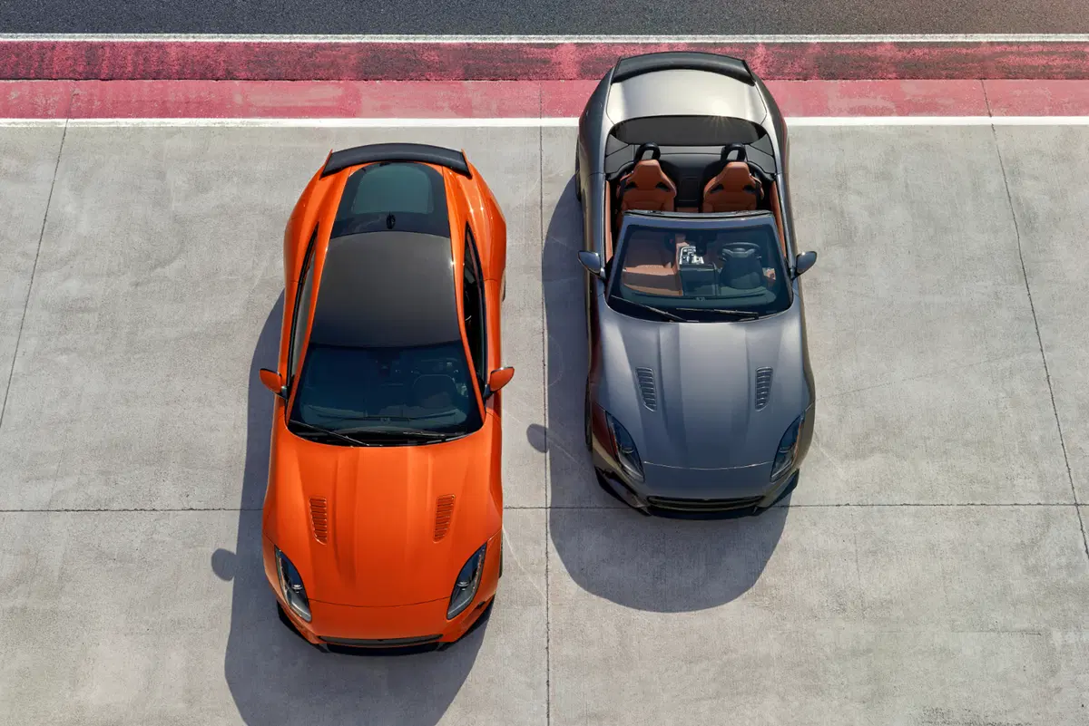 Jaguar F-Type SVR: a Ginevra con 575 cavalli [Video] (3)