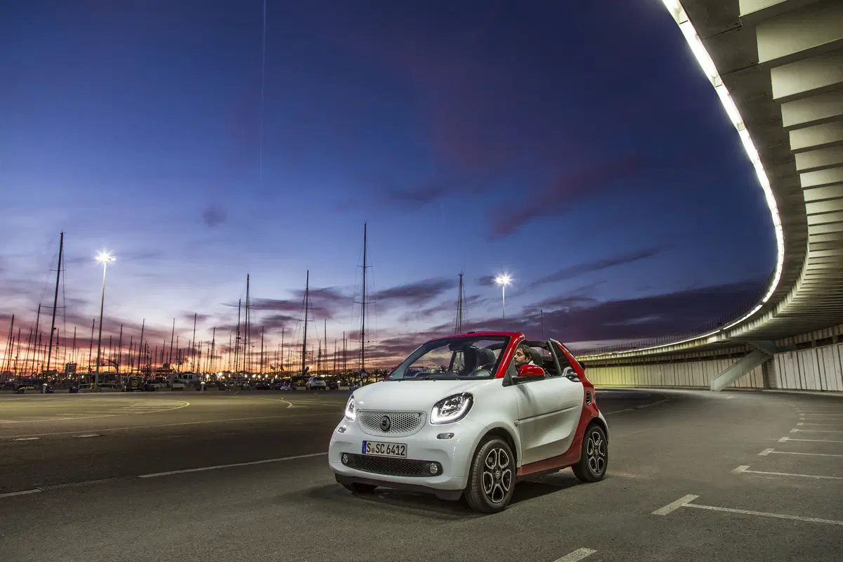 Nuova smart fortwo cabrio (8)
