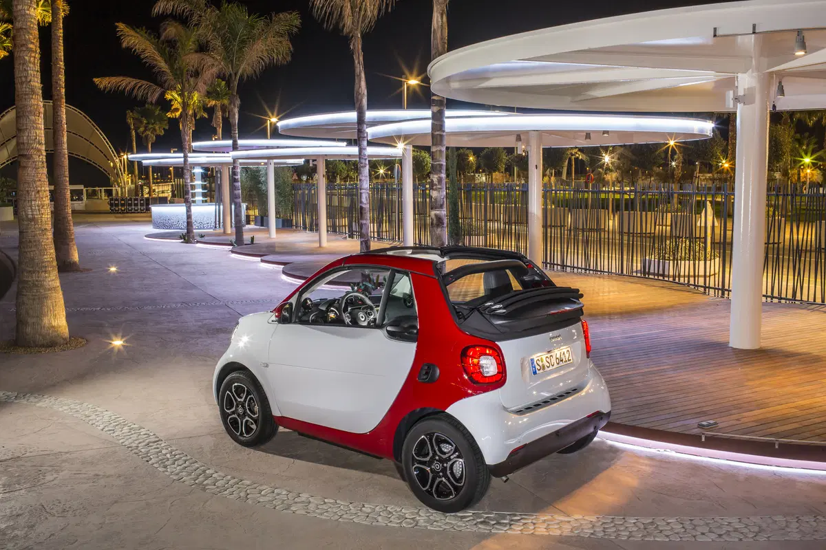 Nuova smart fortwo cabrio (9)