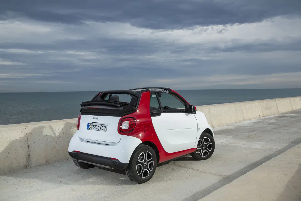 Nuova smart fortwo cabrio (15)