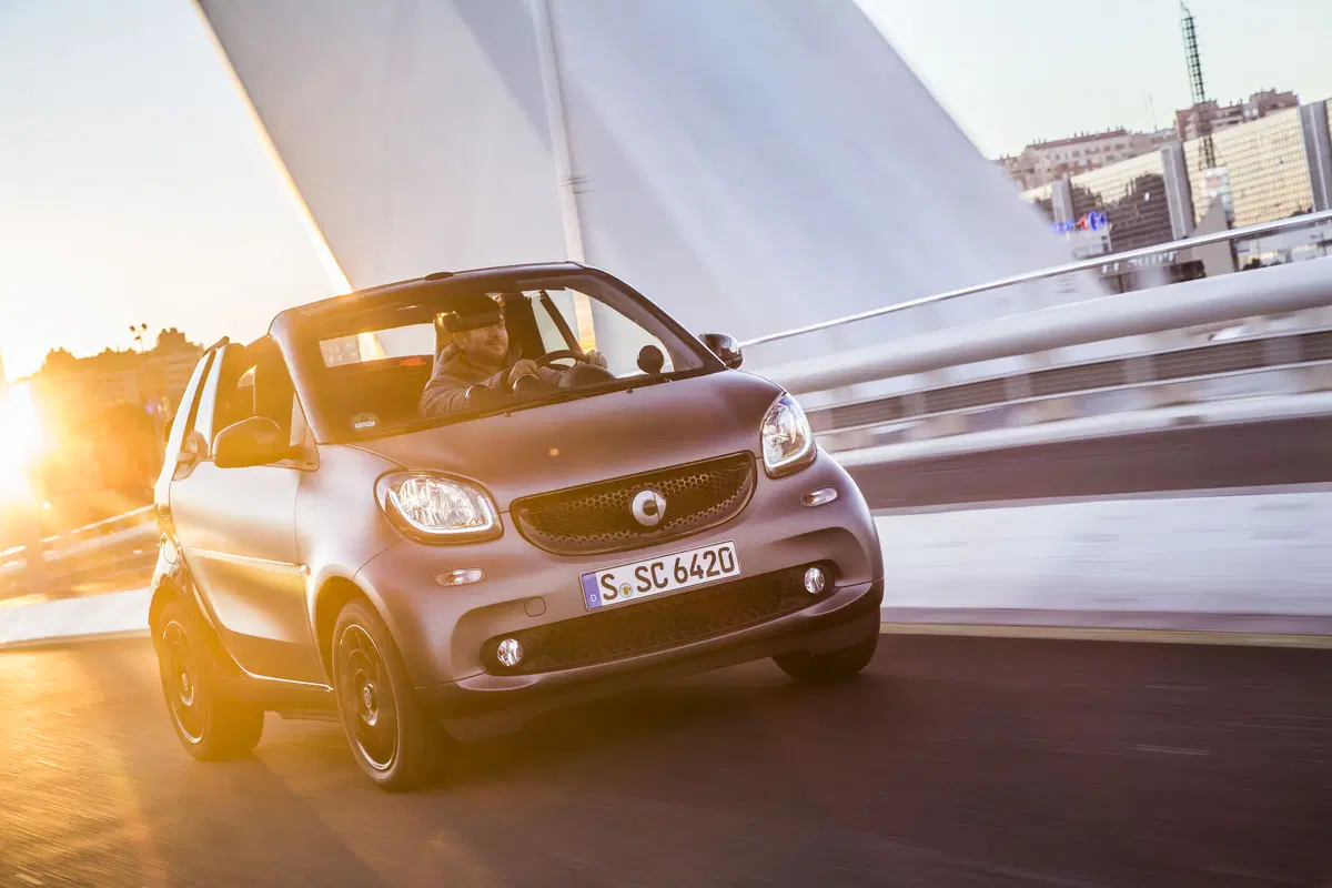 Nuova smart fortwo cabrio (7)