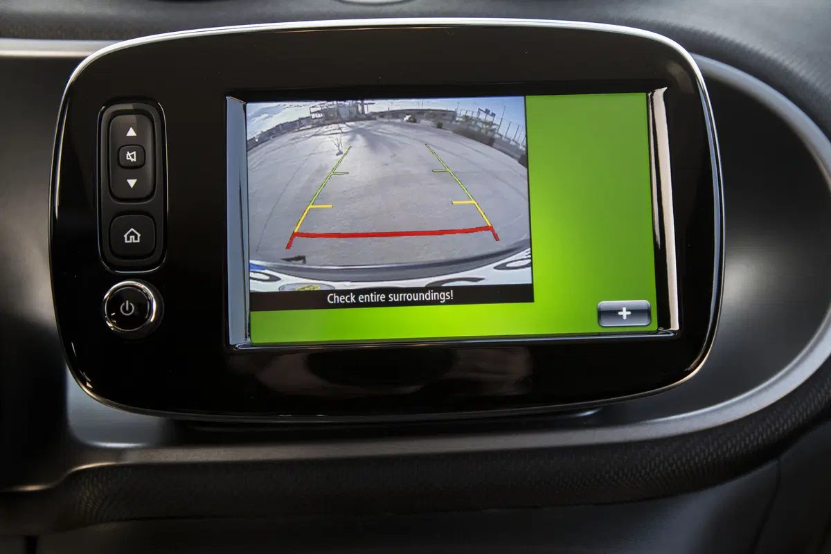 Nuova smart fortwo cabrio (25)