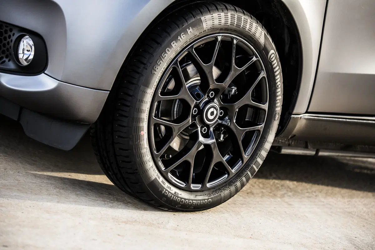 Nuova smart fortwo cabrio (37)