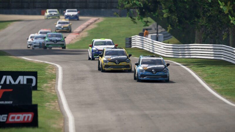 Renault Clio Cup, piccole ma agguerrite