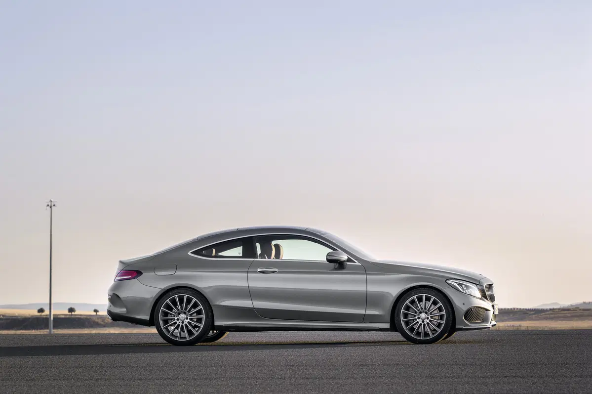 Mercedes Classe C Coupé (11)
