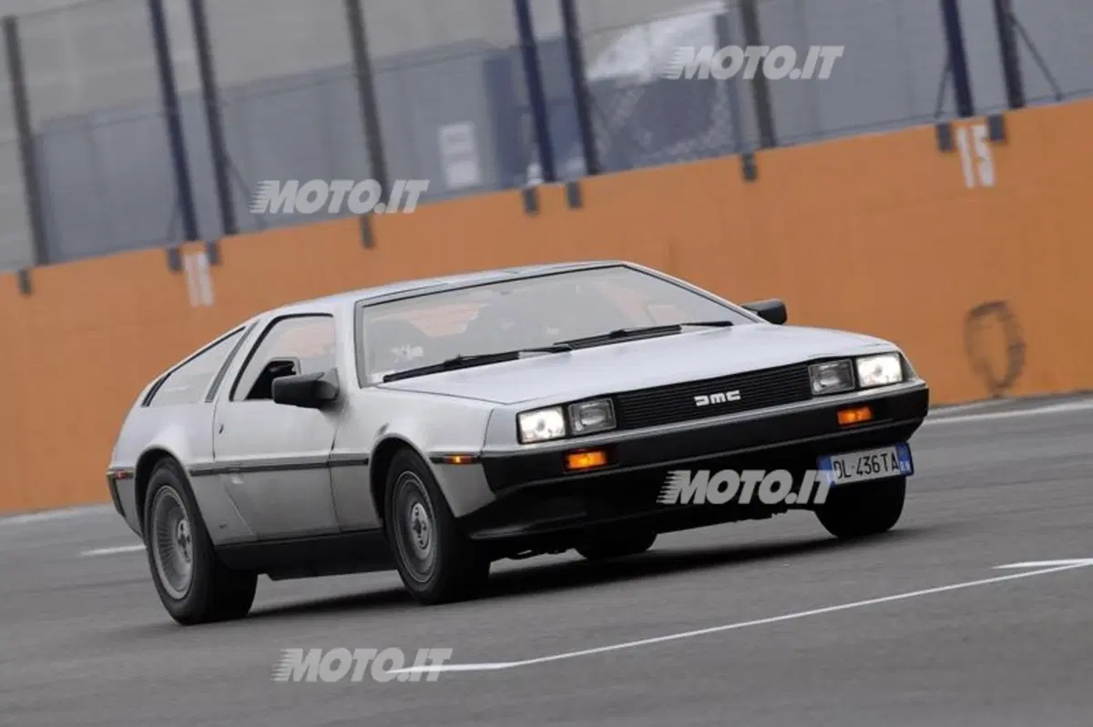 DeLorean DMC12: ritorno al futuro (3)