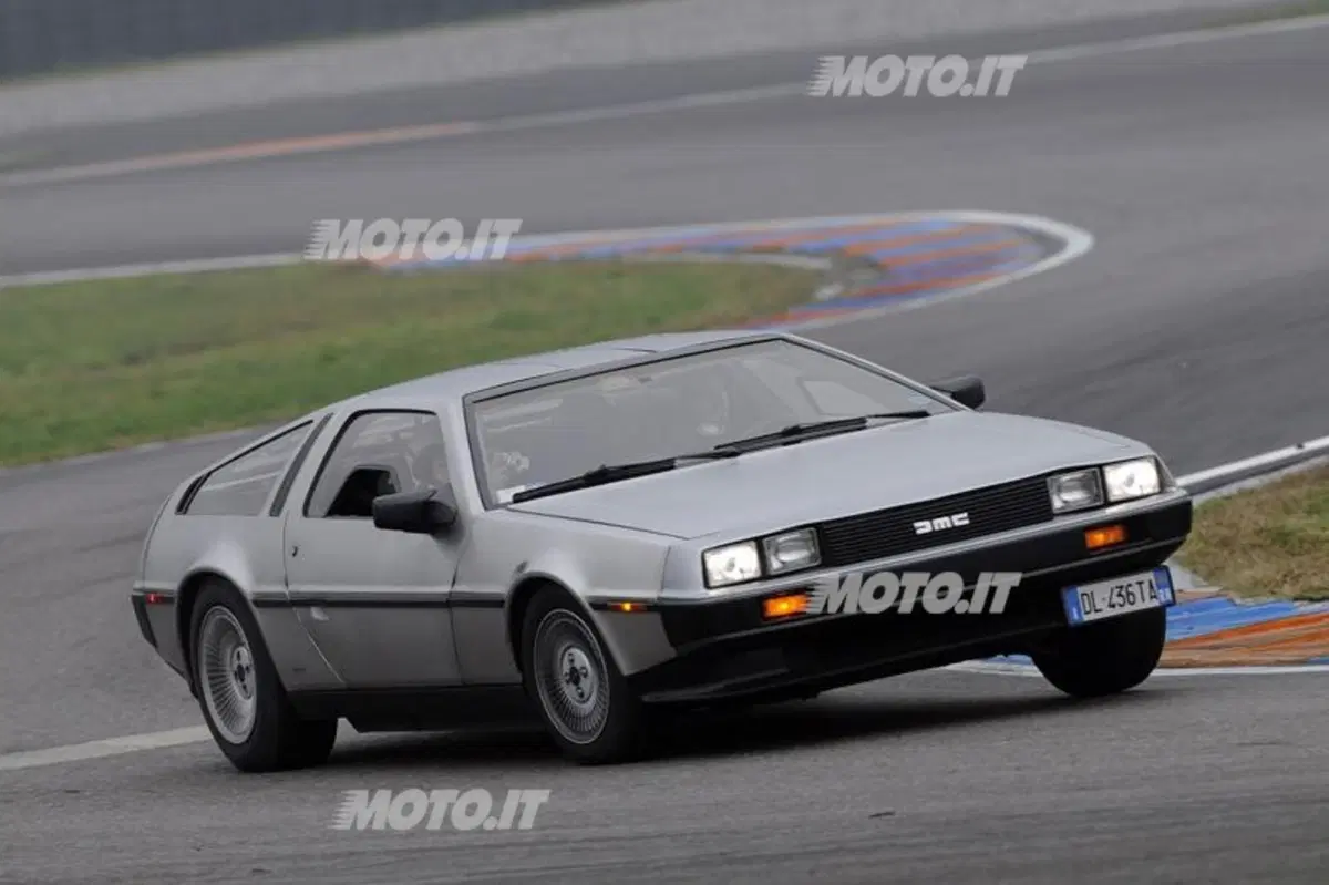 DeLorean DMC12: ritorno al futuro (6)