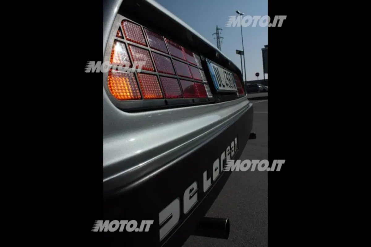 DeLorean DMC12: ritorno al futuro (48)