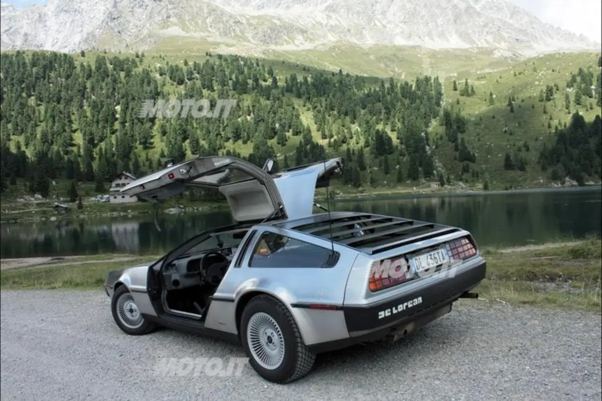 DeLorean DMC12: ritorno al futuro (55)