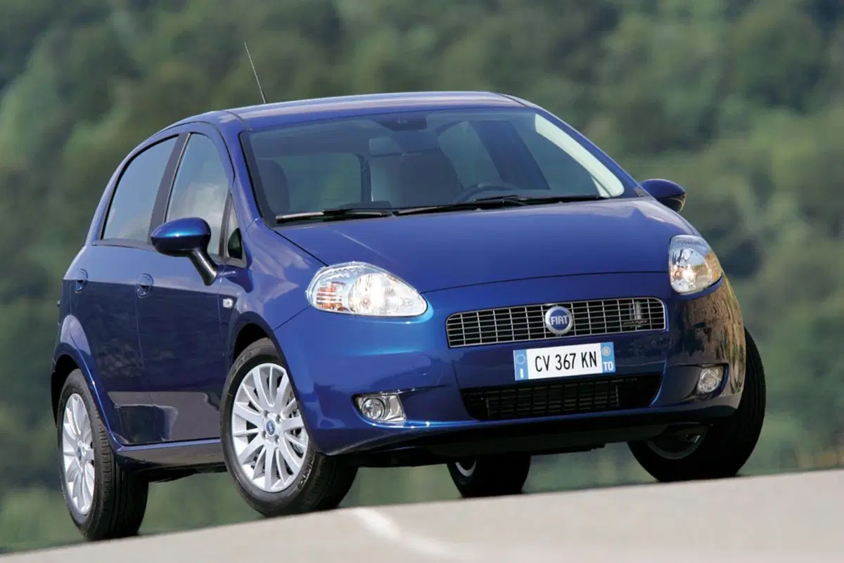 Fiat Punto, dagli anni '90 ad oggi. 25 anni di storia dell'utilitaria torinese (15)
