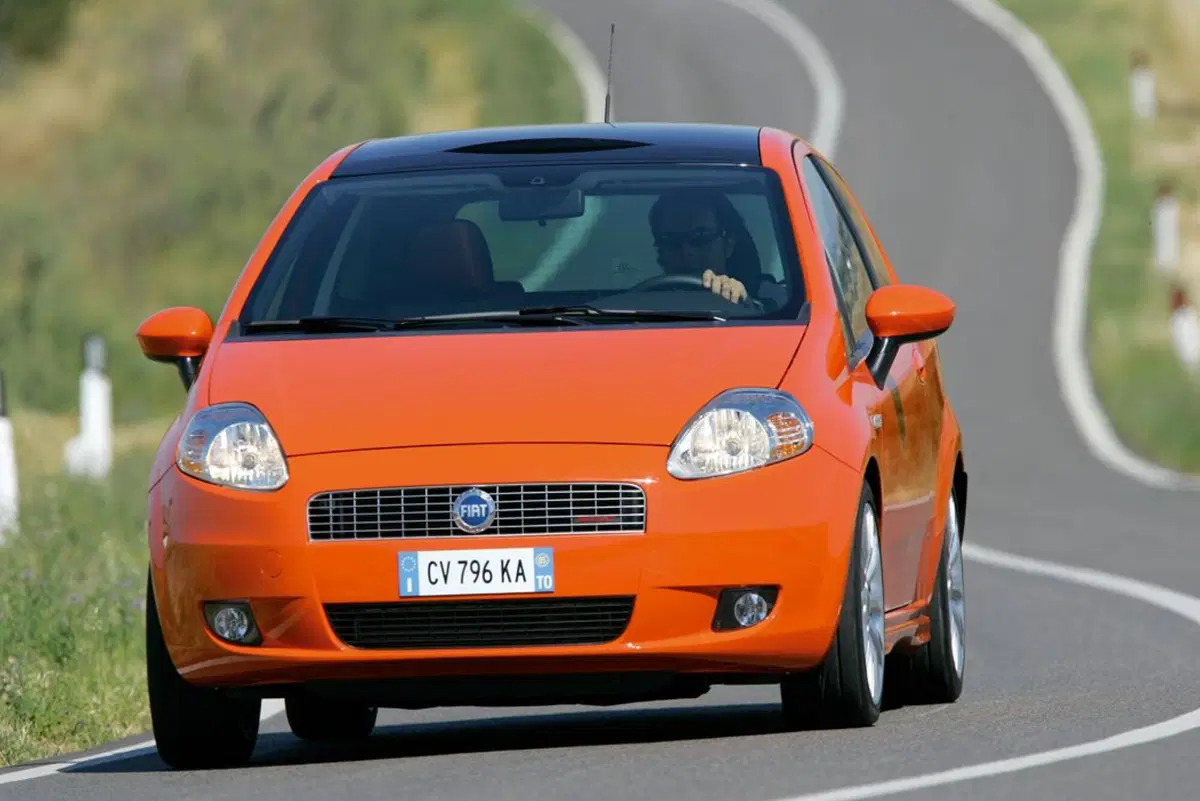 Fiat Punto, dagli anni '90 ad oggi. 25 anni di storia dell'utilitaria torinese (19)
