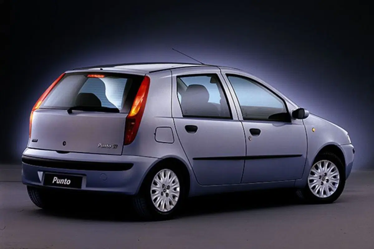 Fiat Punto, dagli anni '90 ad oggi. 25 anni di storia dell'utilitaria torinese (37)