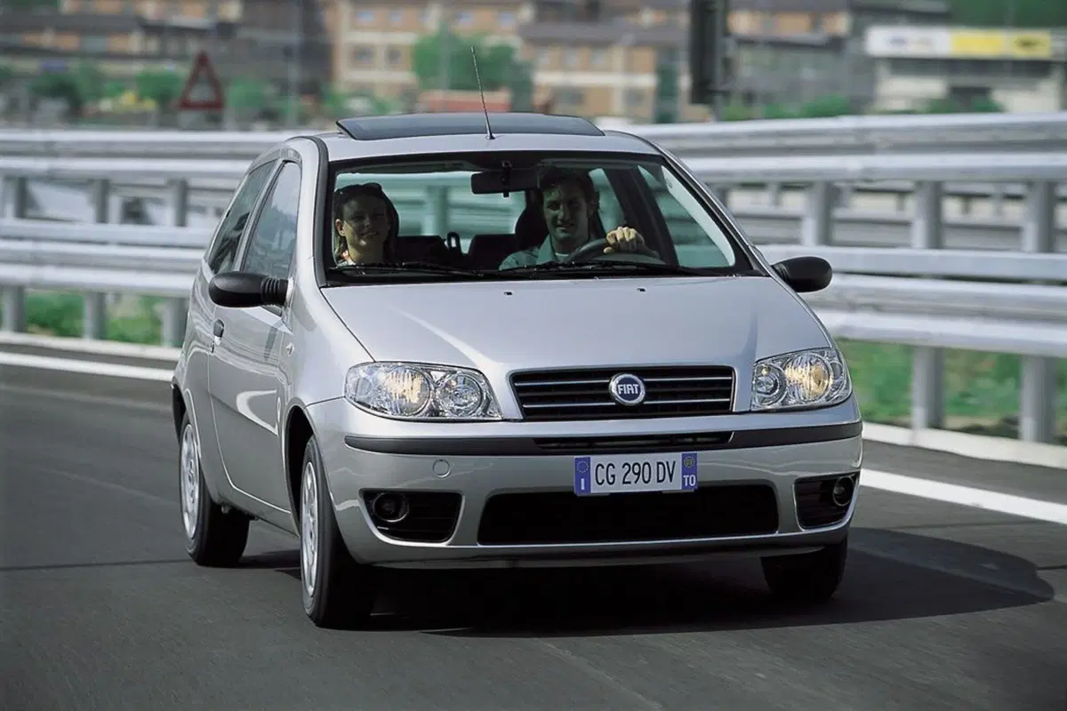 Fiat Punto, dagli anni '90 ad oggi. 25 anni di storia dell'utilitaria torinese (53)