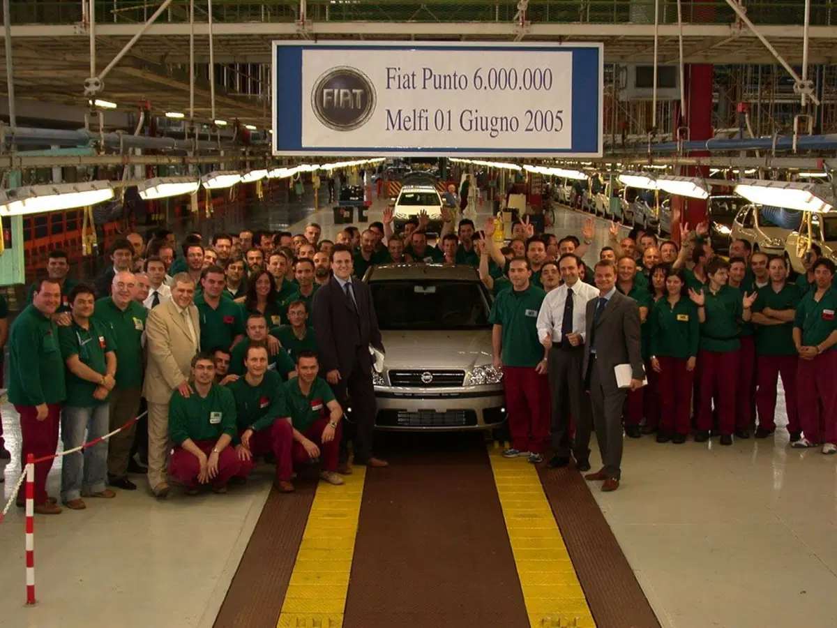 Fiat Punto, dagli anni '90 ad oggi. 25 anni di storia dell'utilitaria torinese (58)