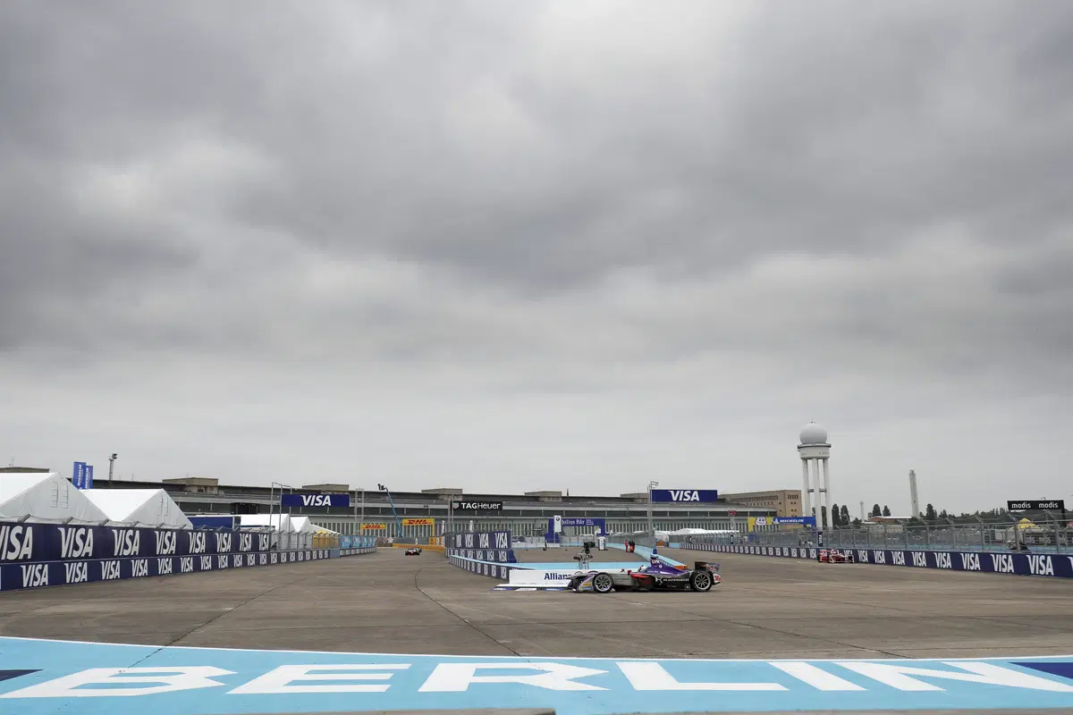 Formula E, ePrix di Berlino: pole per Abt (9)