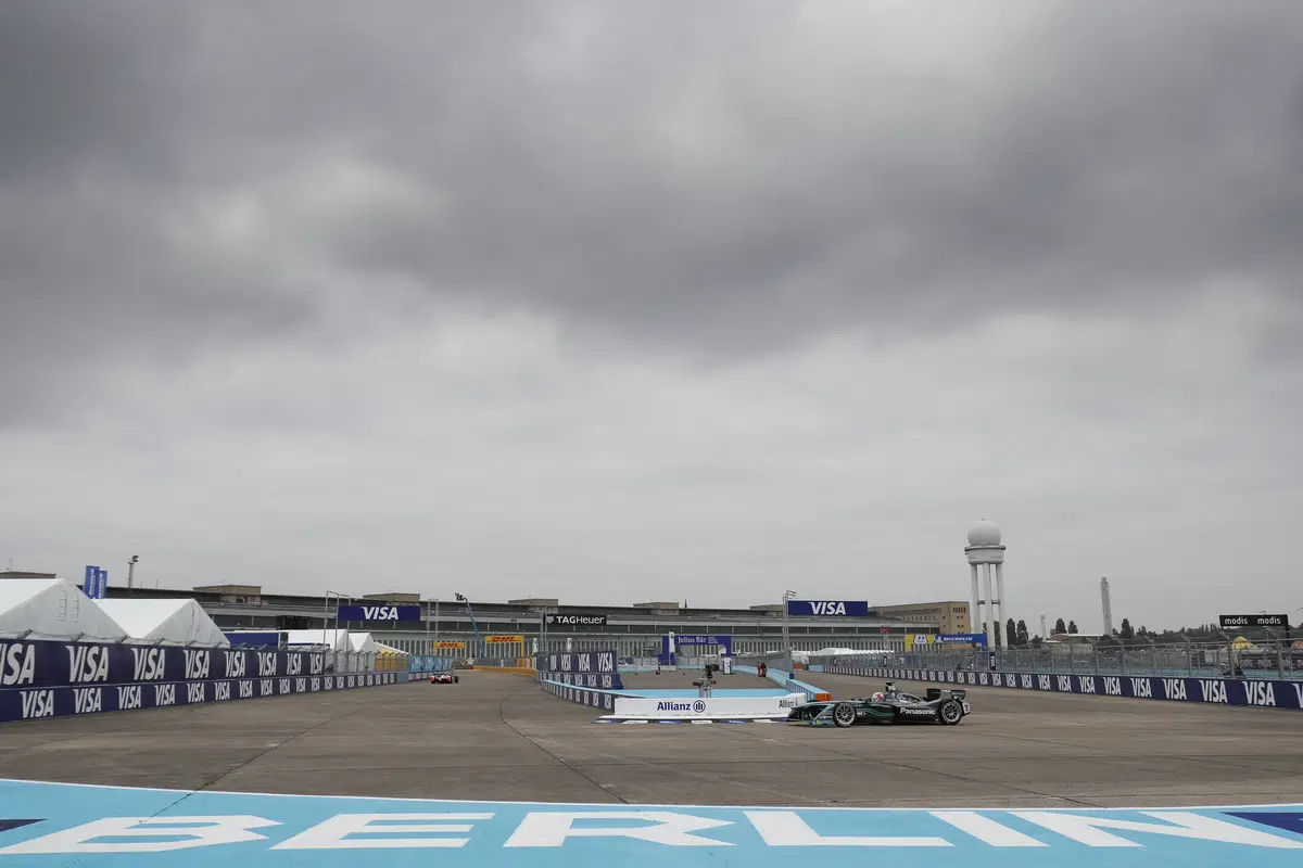 Formula E, ePrix di Berlino: vince Abt (14)