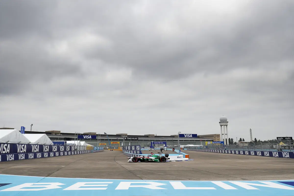 Formula E, ePrix di Berlino: vince Abt (15)