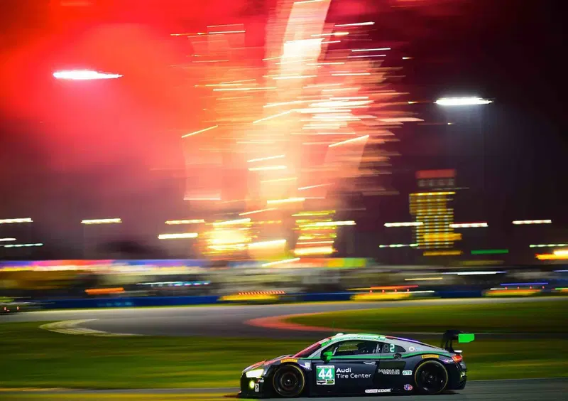 Nella classe GTD, successo per l'Audi R8 n.44