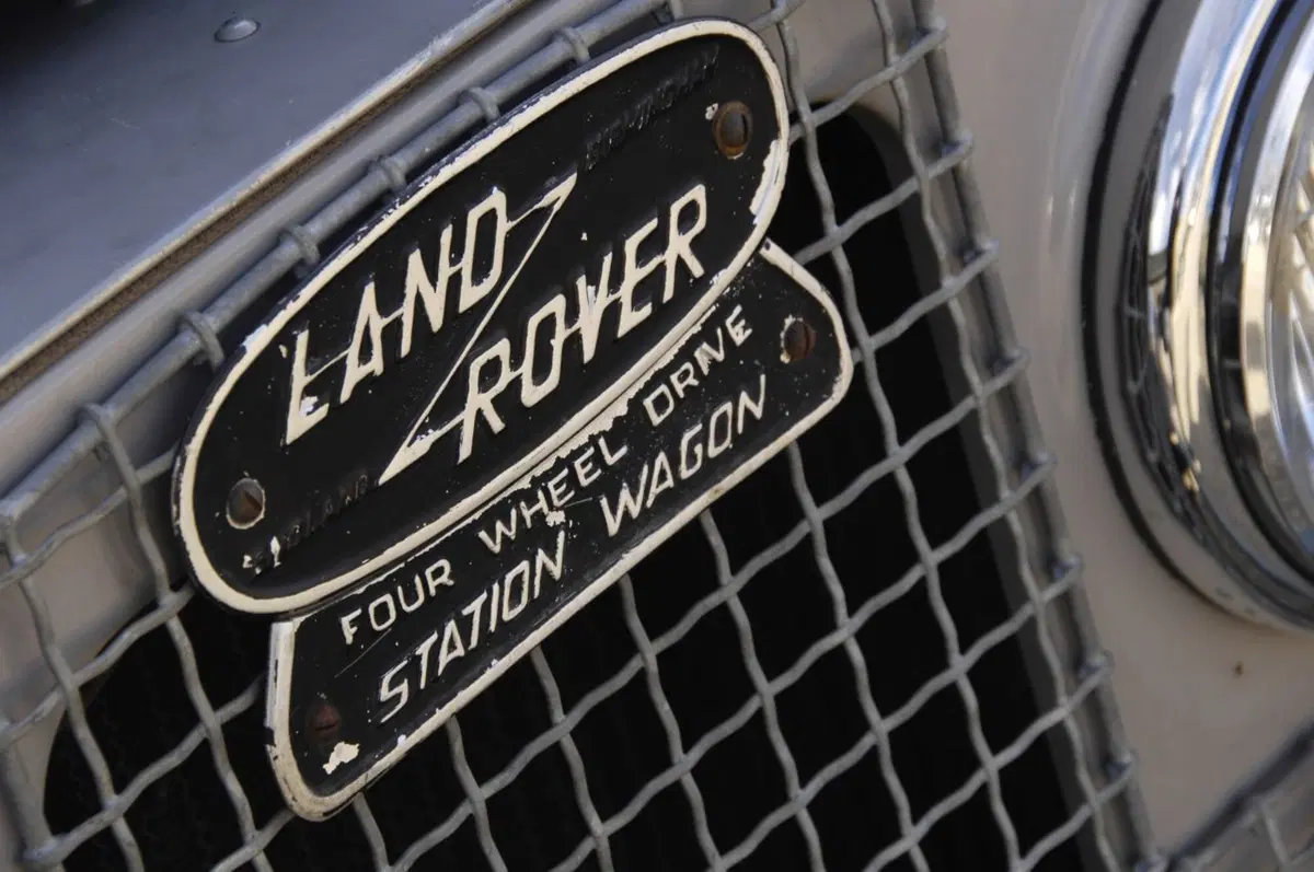 Land Rover Defender: la produzione si ferma a 2.016.933 esemplari (4)