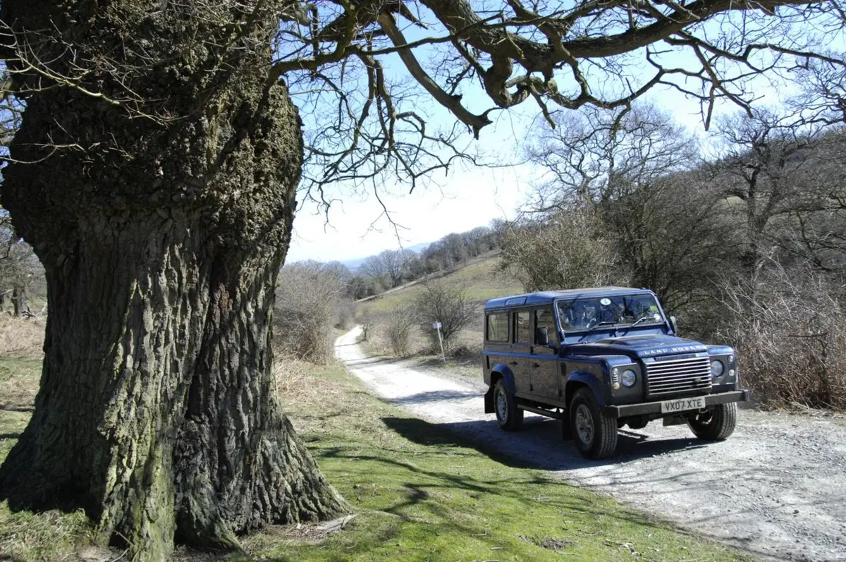 Land Rover Defender: la produzione si ferma a 2.016.933 esemplari (12)