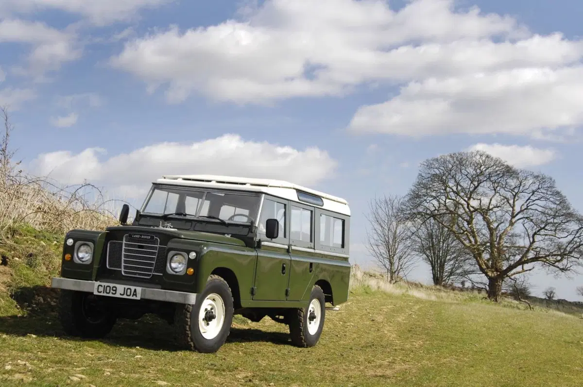 Land Rover Defender: la produzione si ferma a 2.016.933 esemplari (33)