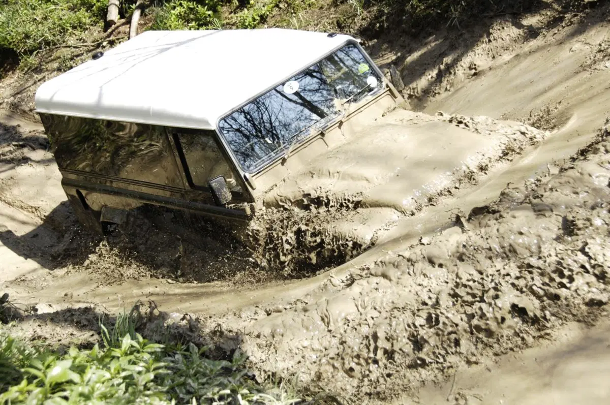 Land Rover Defender: la produzione si ferma a 2.016.933 esemplari (67)