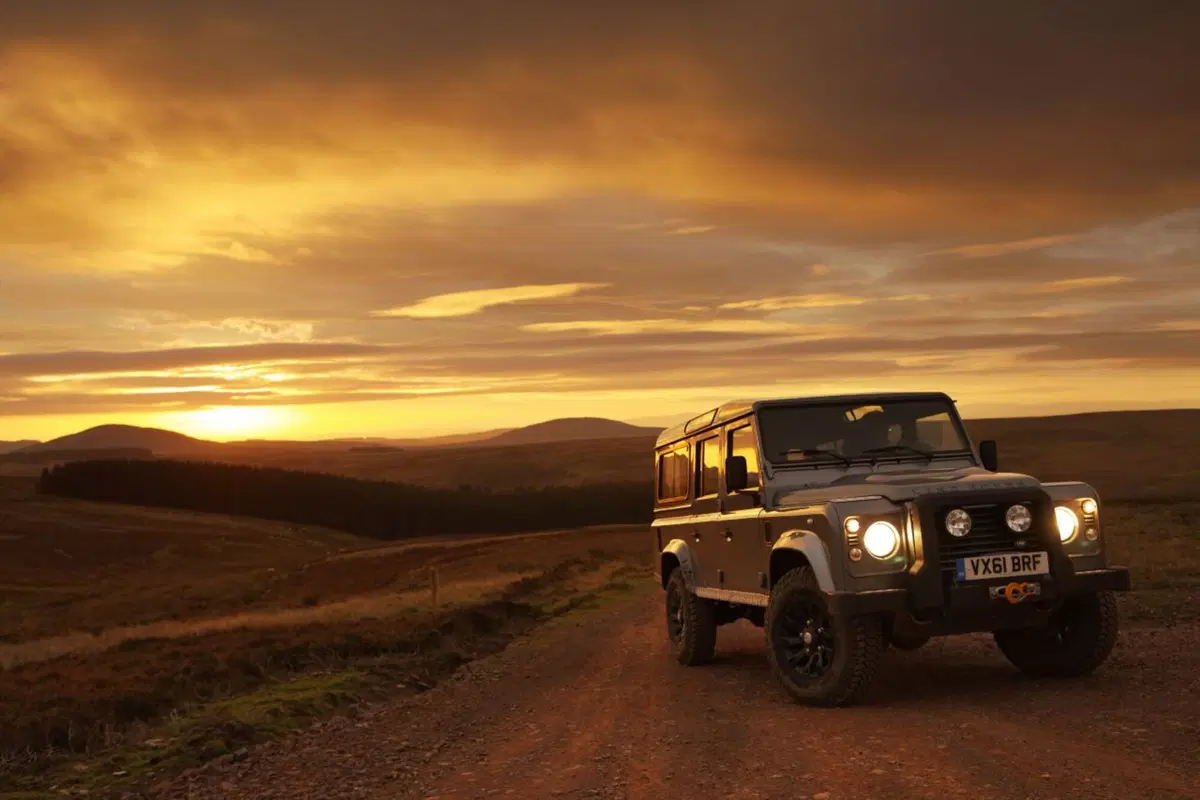 Land Rover Defender: la produzione si ferma a 2.016.933 esemplari (69)