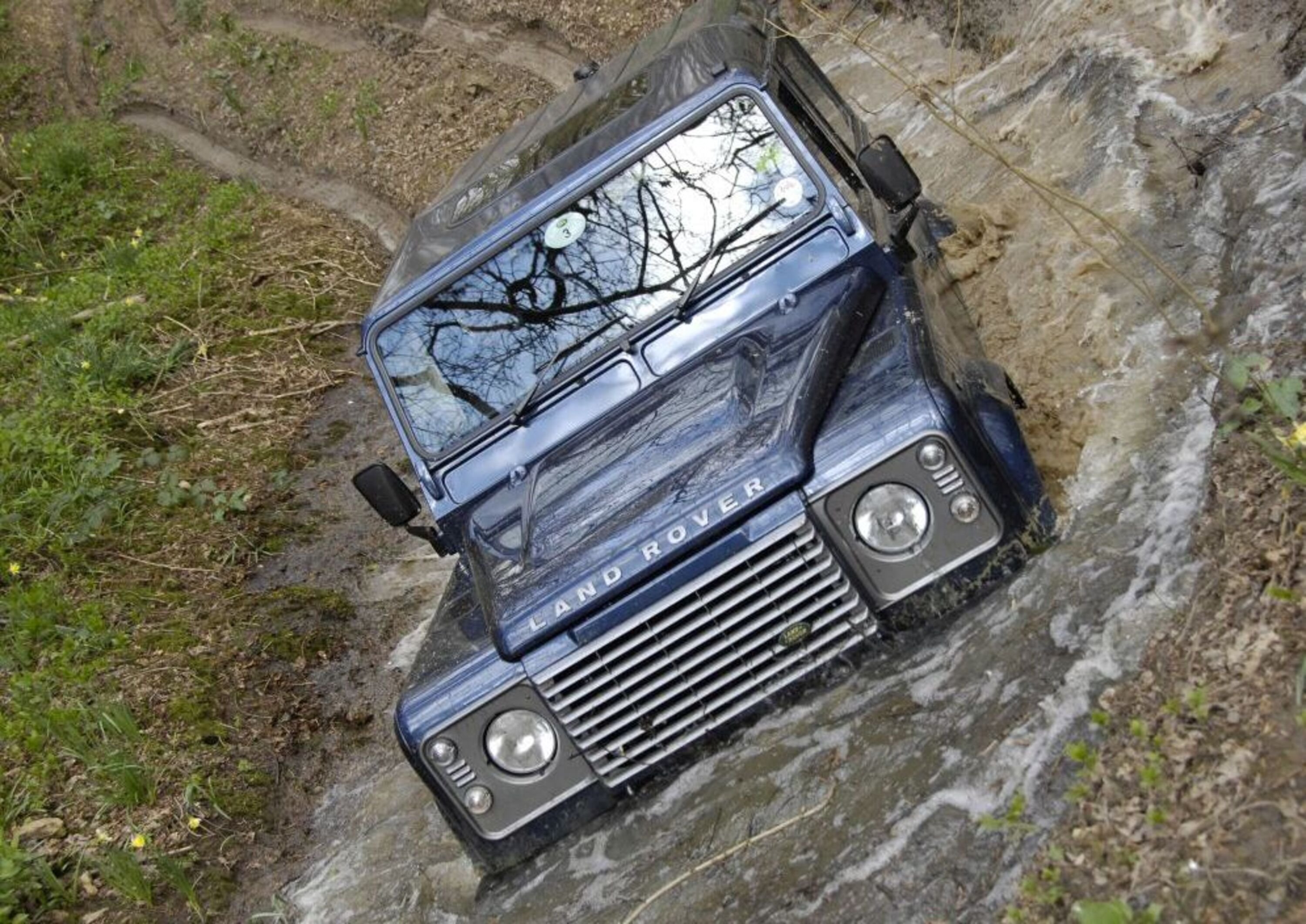 Land Rover Defender: la produzione si ferma a 2.016.933 esemplari