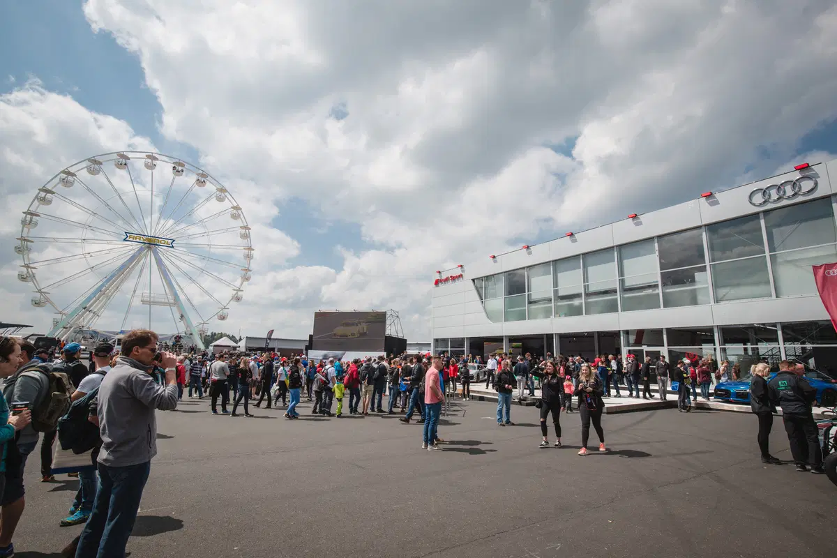 Alla 24H del Nurburgring con Audi Sport. Altro che F1 [Video] (7)