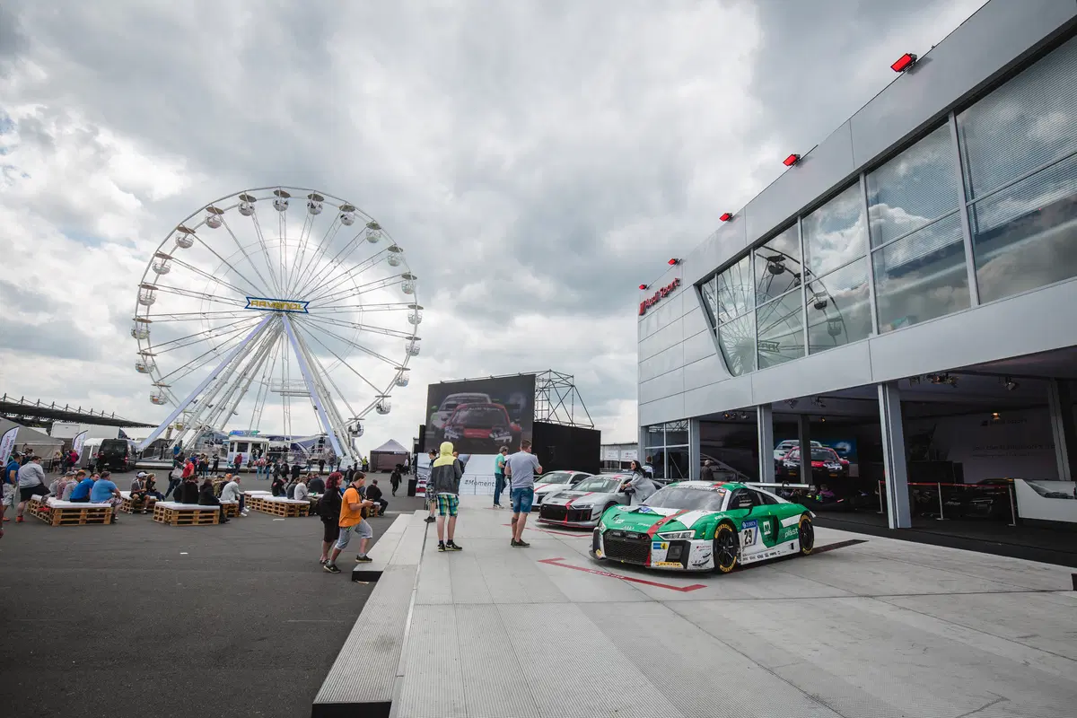 Alla 24H del Nurburgring con Audi Sport. Altro che F1 [Video] (22)