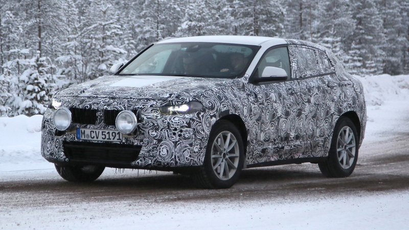 BMW X2, il nuovo SUV esce allo scoperto