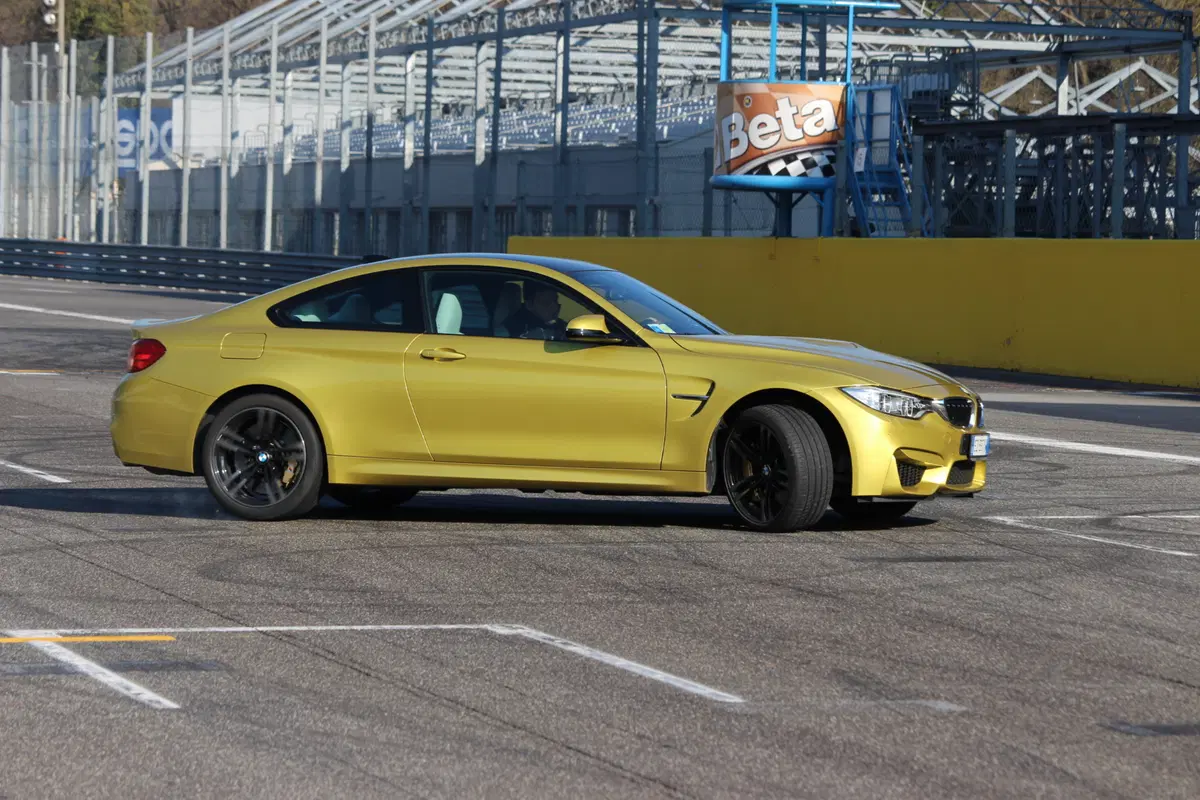 BMW M4 | test drive #AMboxing (54)