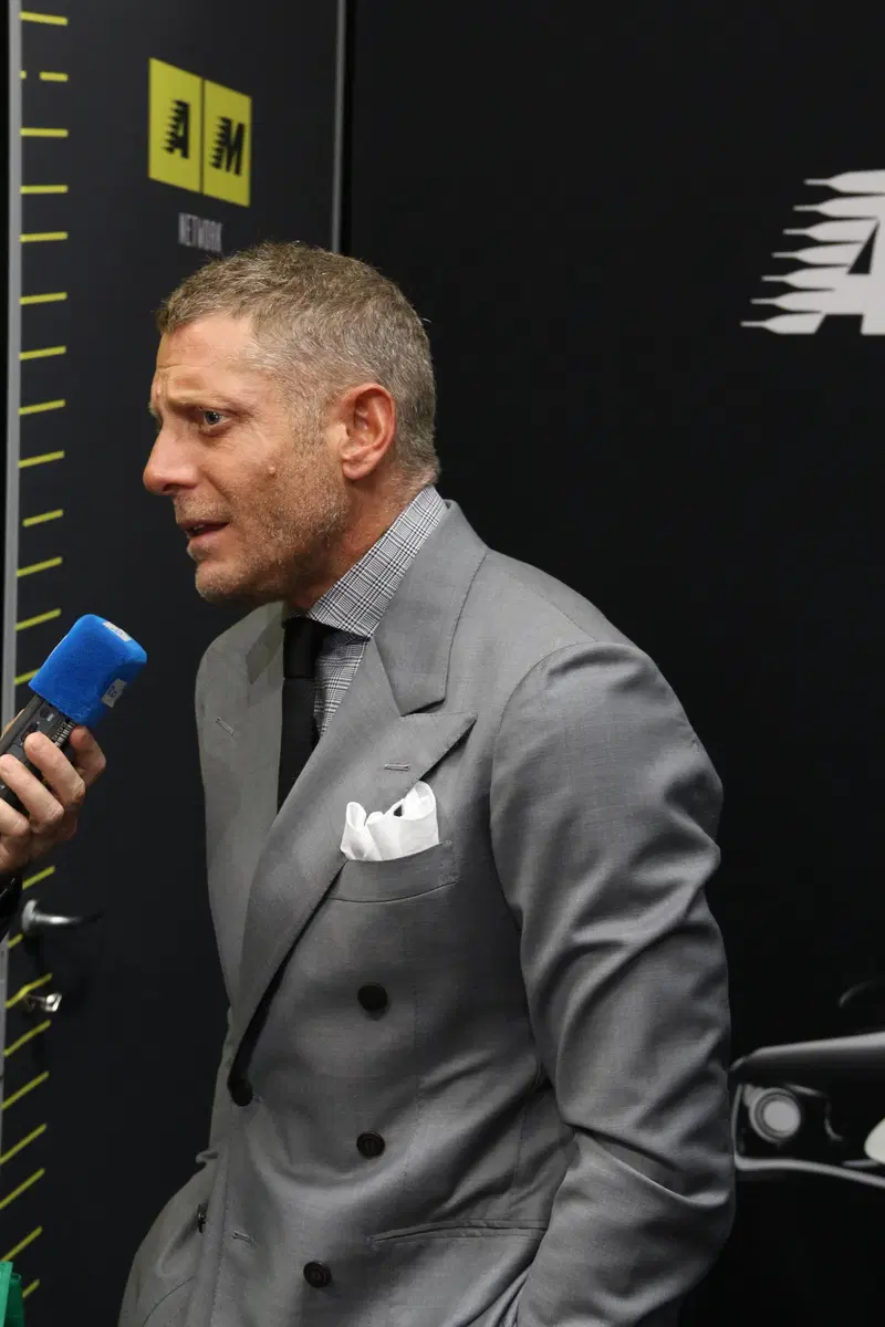 Lapo Elkann allo stand di Automoto.it durante l'Automotive Dealer Day di Verona 2018