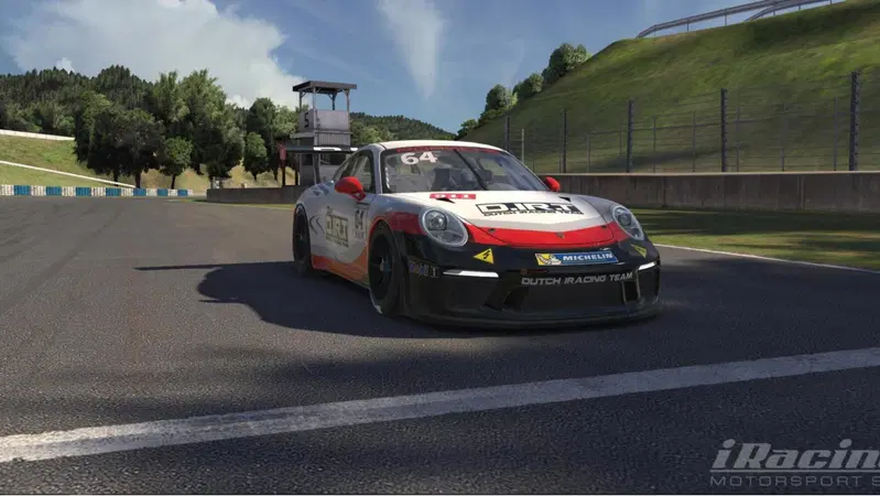 Iracing, Porsche 911 RSR nell'update di giugno [video]