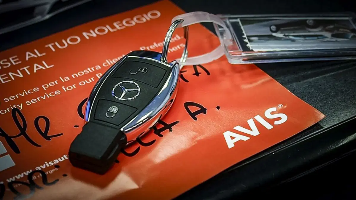Avis Prestige: Mercedes 4Matic per un weekend sulla neve da VIP (4)