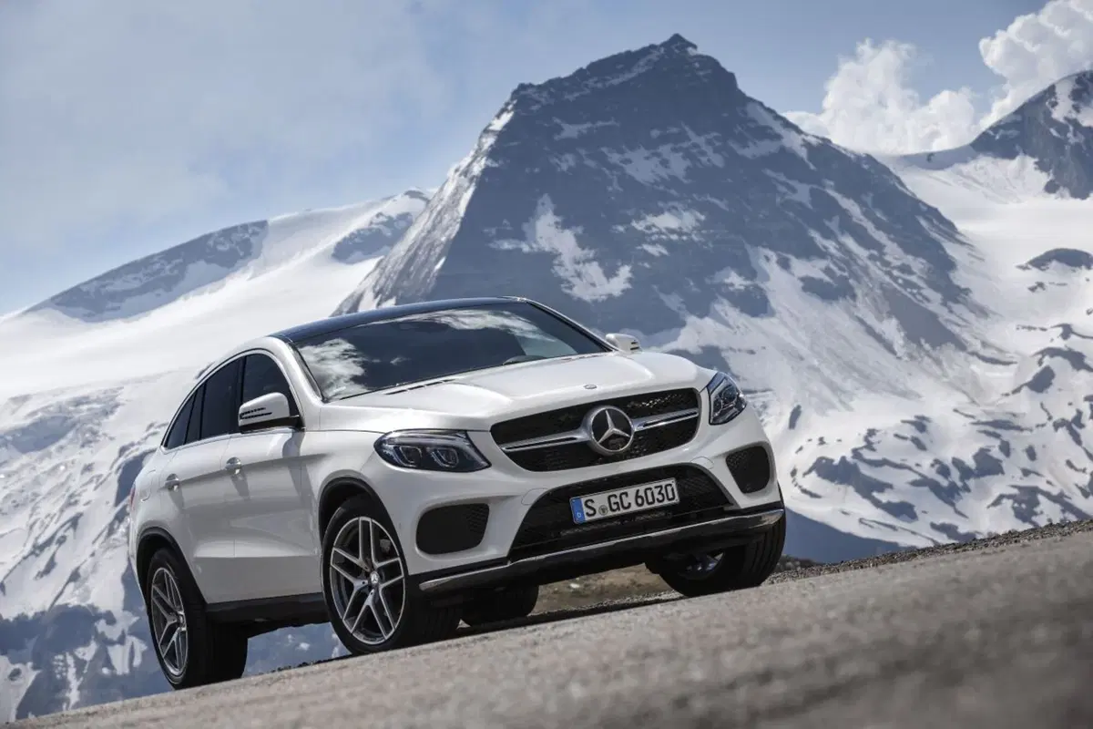 Avis Prestige: Mercedes 4Matic per un weekend sulla neve da VIP (13)