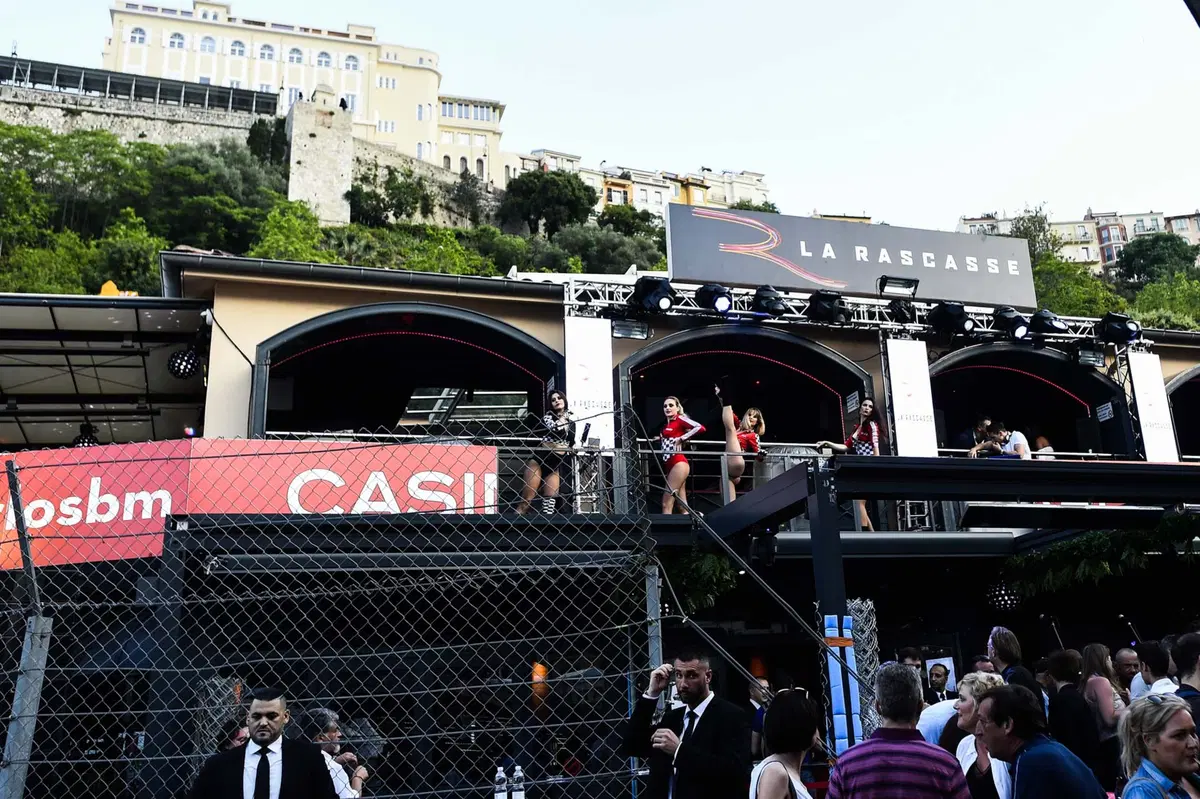 F1, GP Monaco 2018: pole per Ricciardo. Secondo Vettel (13)