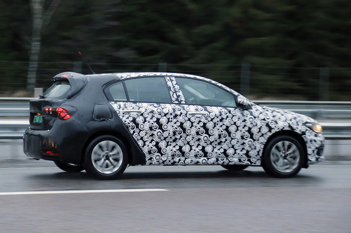 Fiat Tipo hatchback: è già una realtà (7)