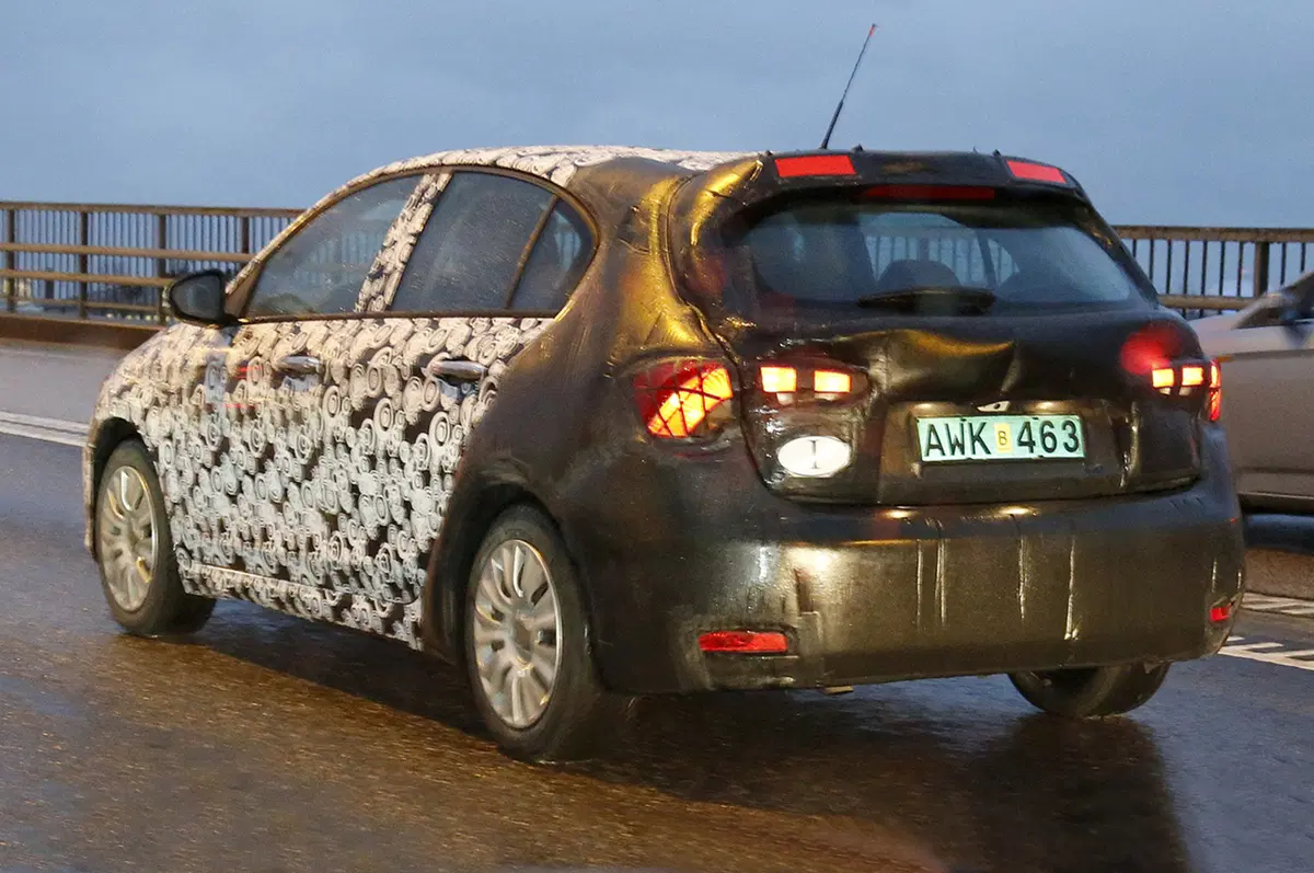 Fiat Tipo hatchback: è già una realtà (11)