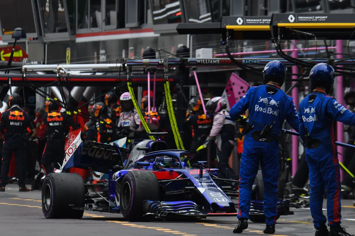F1, GP Monaco 2018: vince Ricciardo. Secondo Vettel (49)