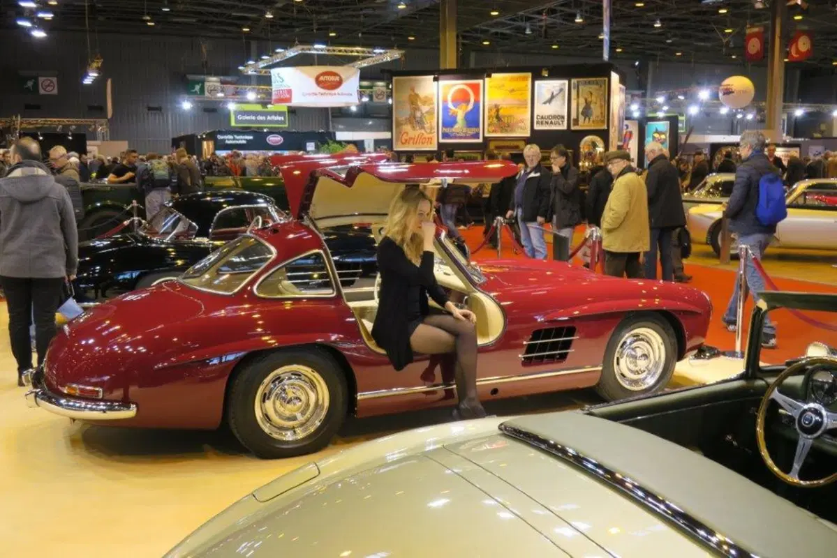 Rétromobile 2016, le auto e le moto più belle in diretta da Parigi (40)